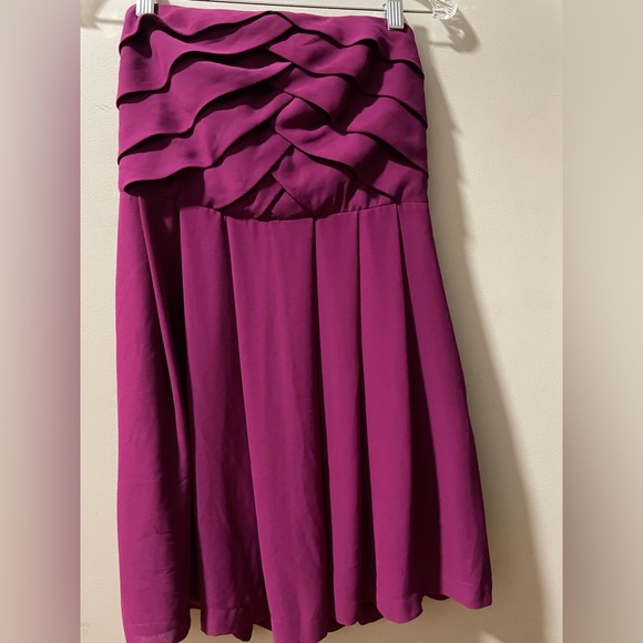 Express Fuchsia Strapless mini Dress size 0 - Picture 8 of 16